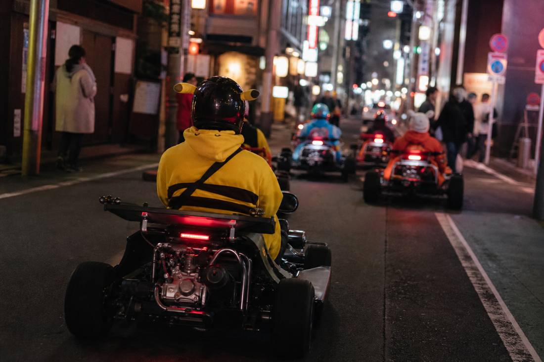 A quiet Shibuya side alley with lanterns